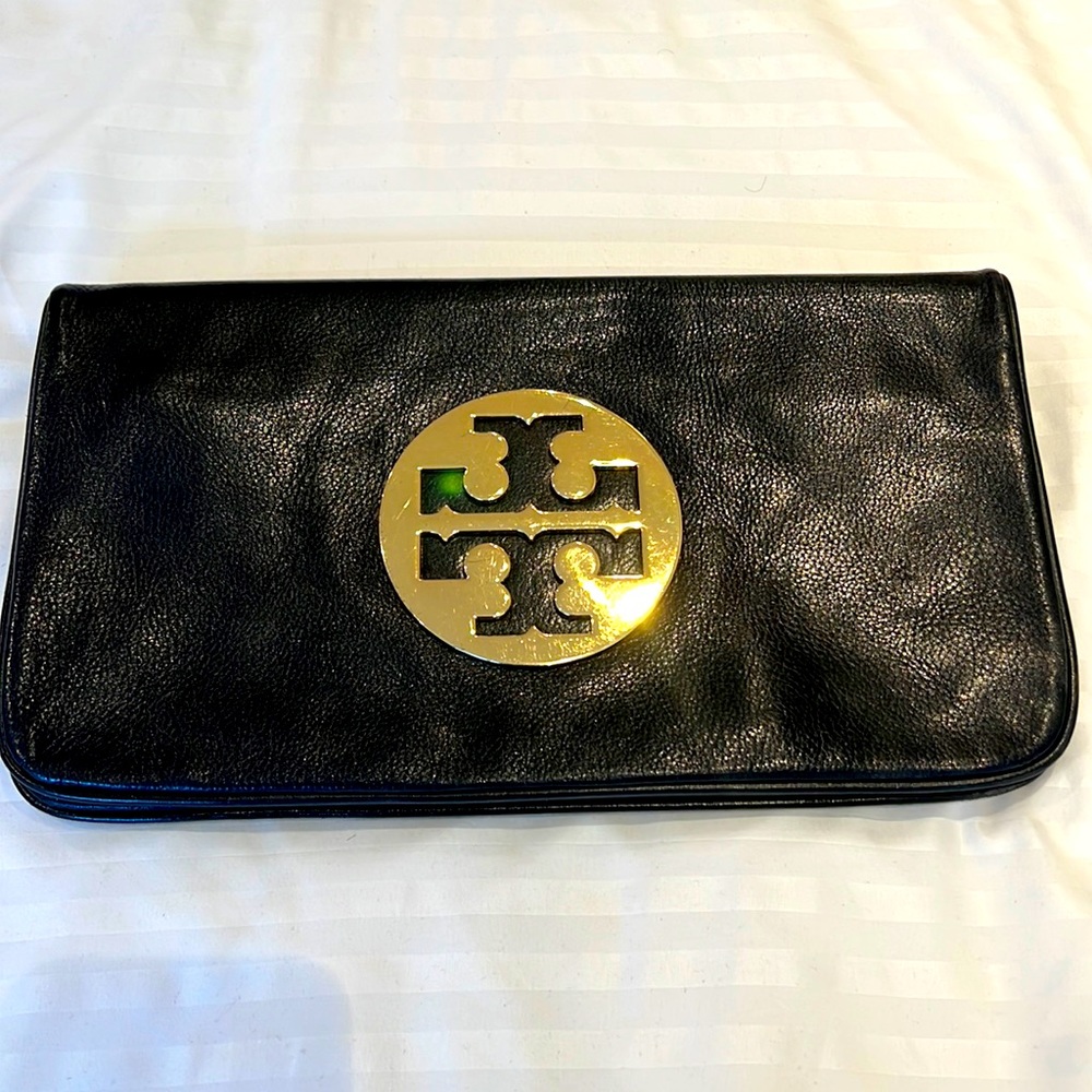 Tory Burch Reva Clutch black with gold hardware.